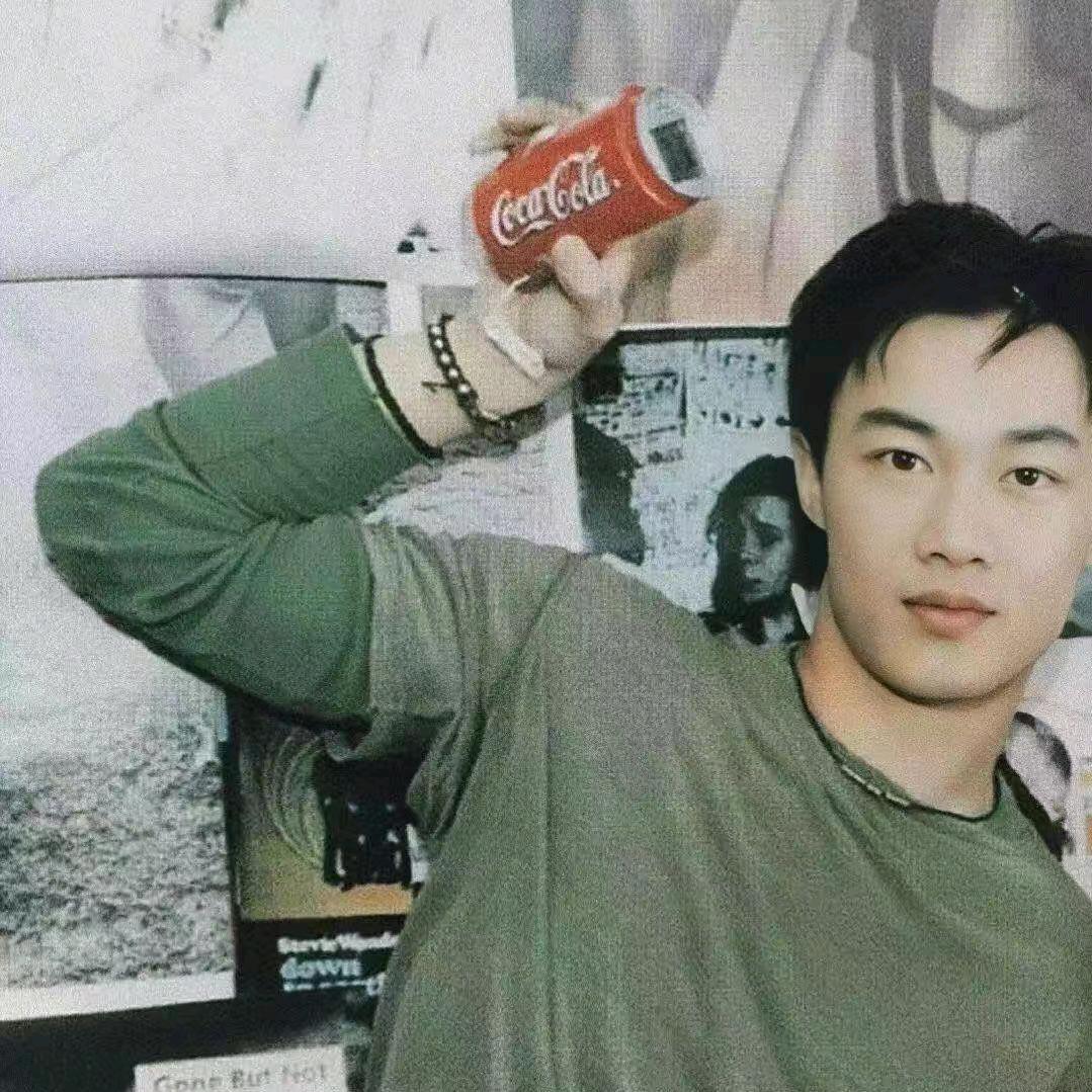 浮夸
