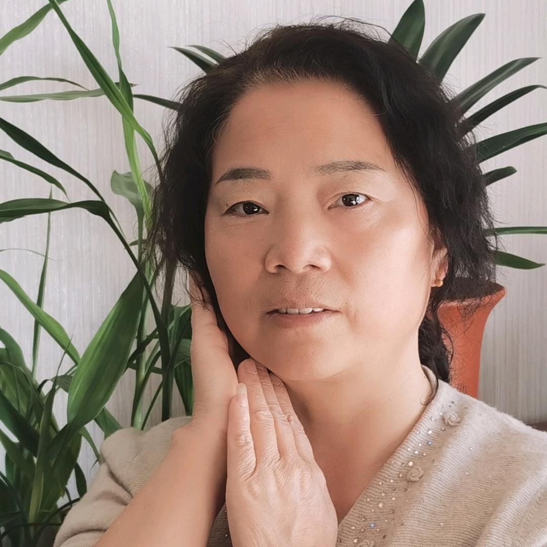 英姐70后（早6点30分开播）