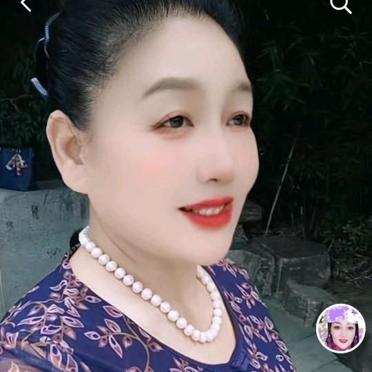 姐很高，也很骄傲(拒绝私聊)