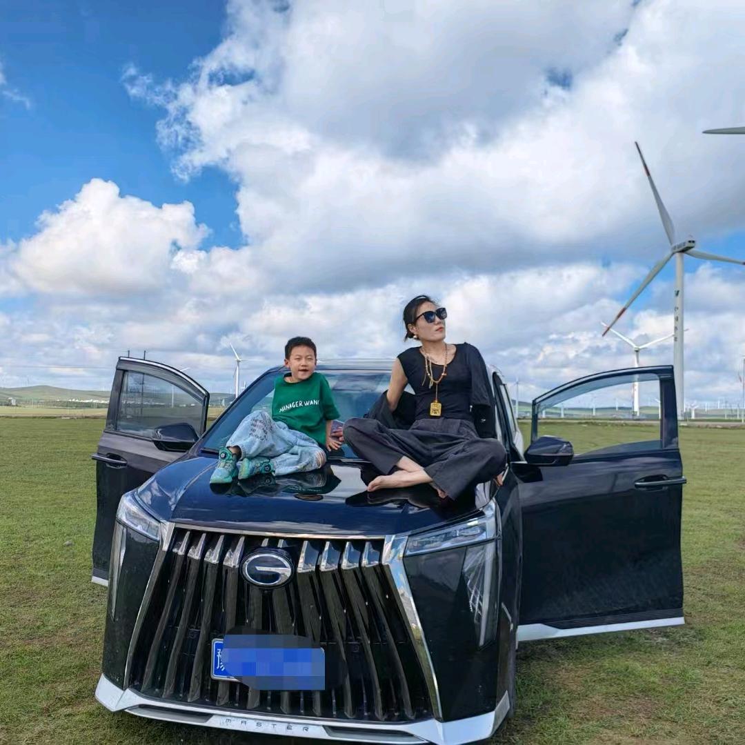 肖芬ZH（伊秀善）