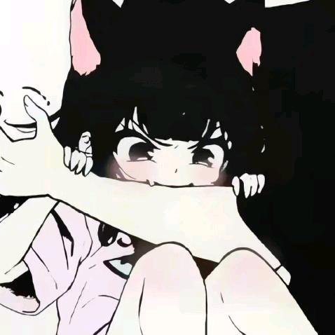 爱吃小鱼罐头（잉잉）