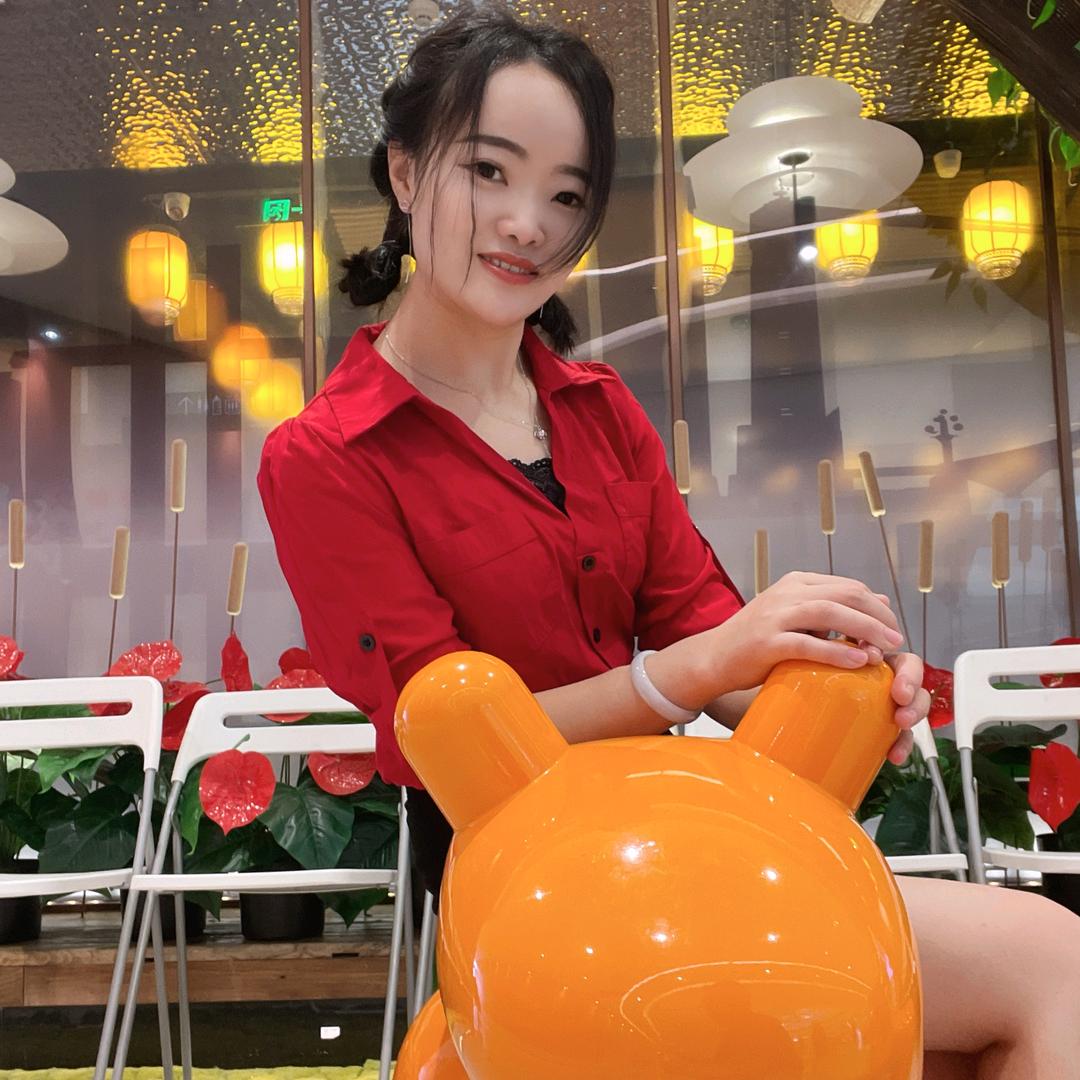 三月
