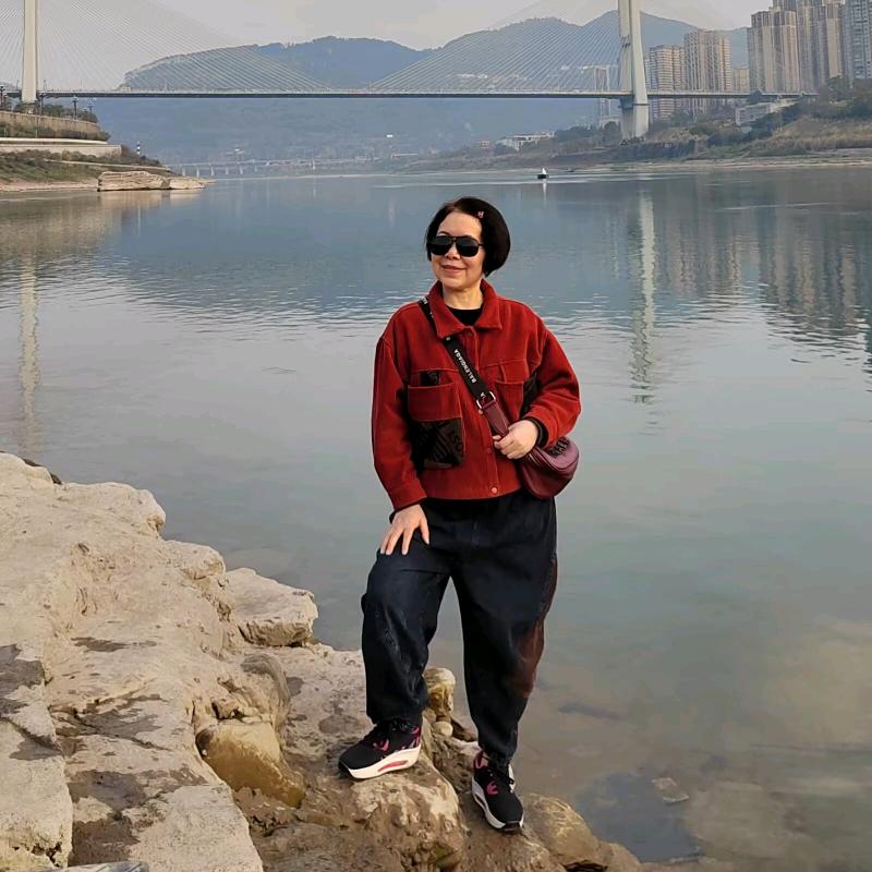 吴人不晓（62年12月虎）