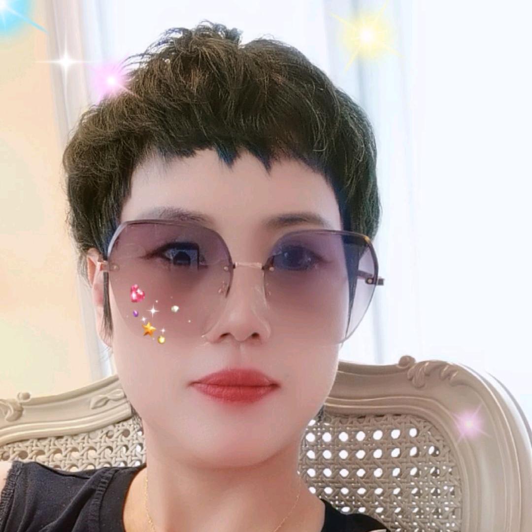 每天开开心心的