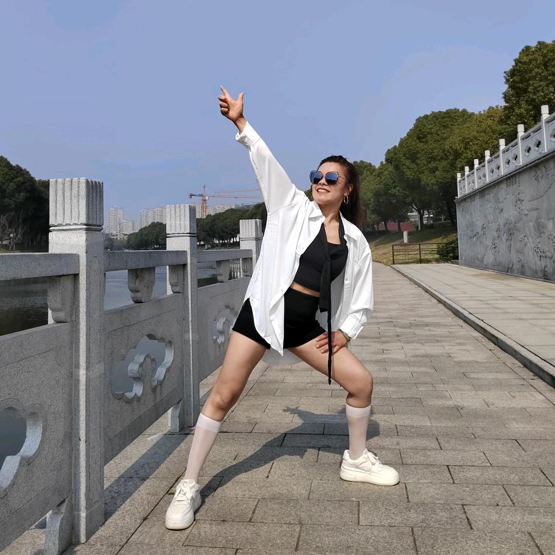 何子✨Hz活力团