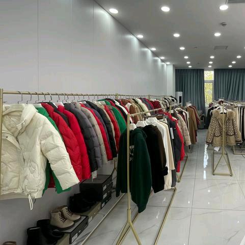 琼裳服饰馆