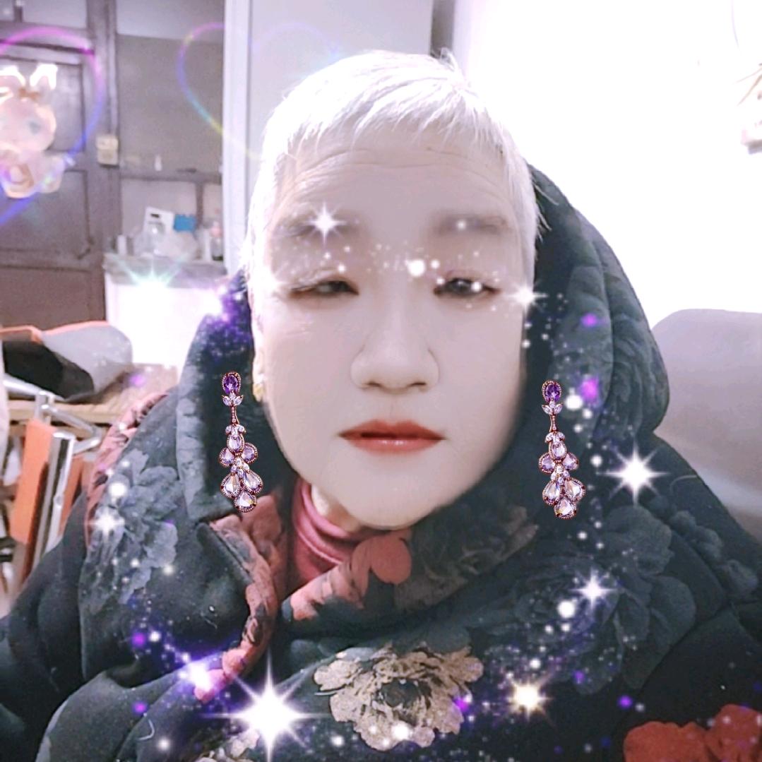 香爱😀😀