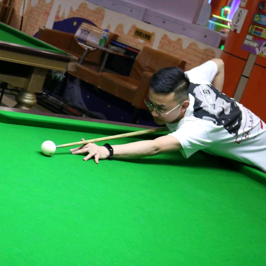 李二狗【打台球】