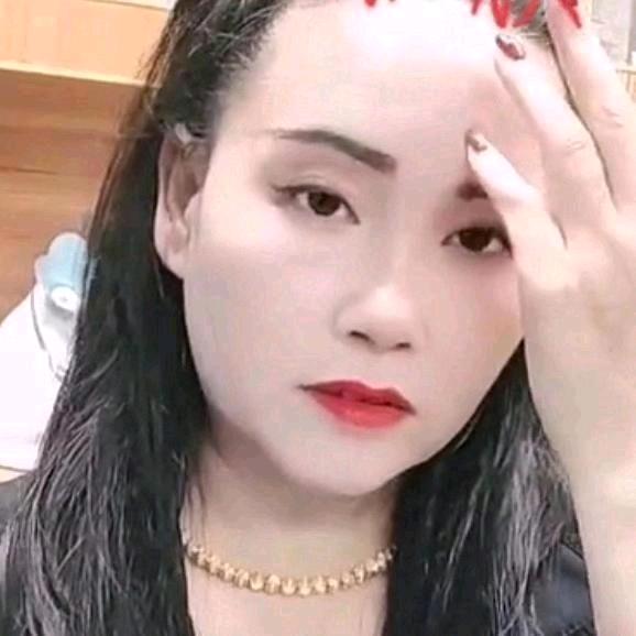 珠海市艾肤美日用品有限公司＜<小红＞＞