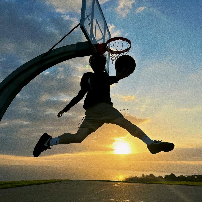 ཟླ་อภི་བུ་ཆུร