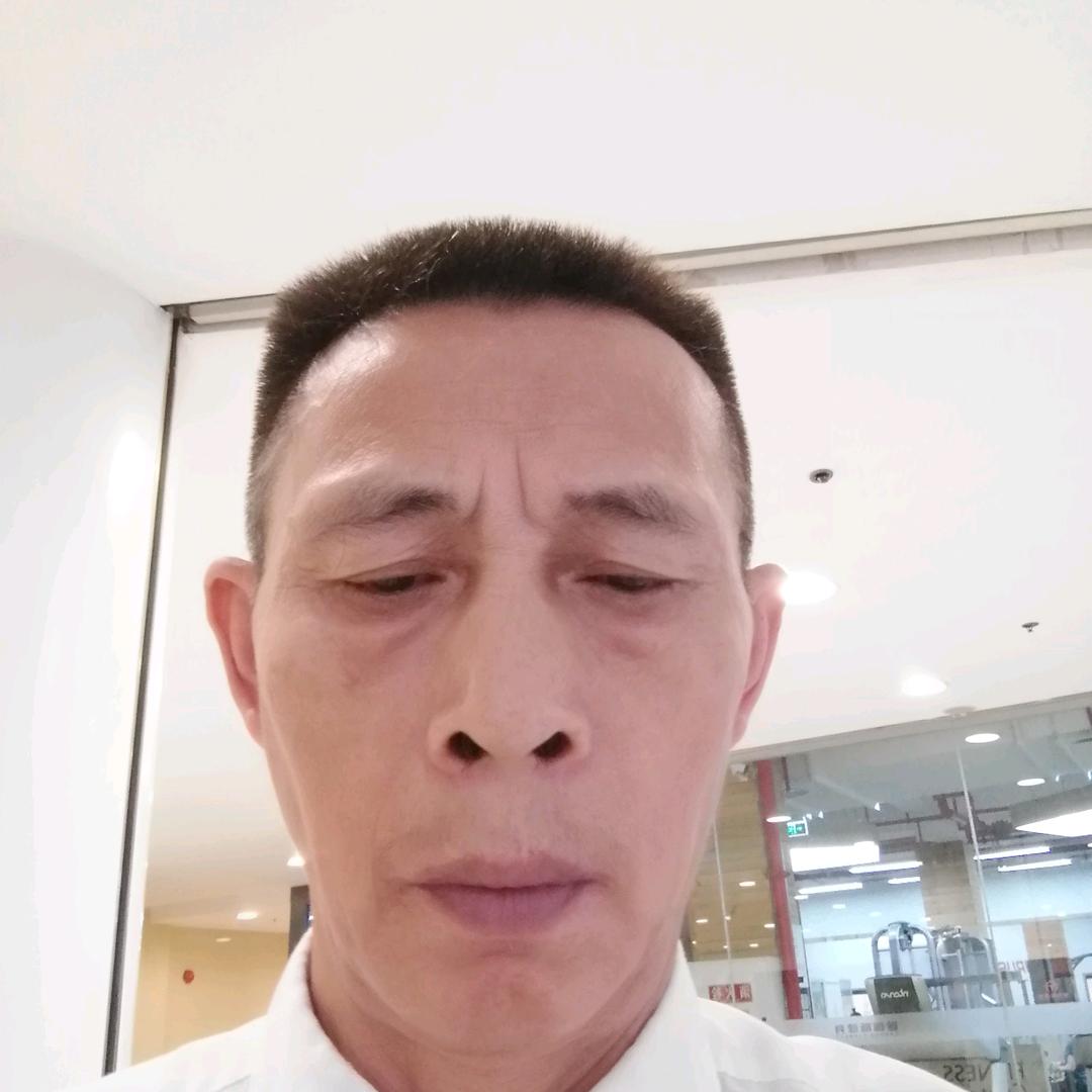 鸟语花香，