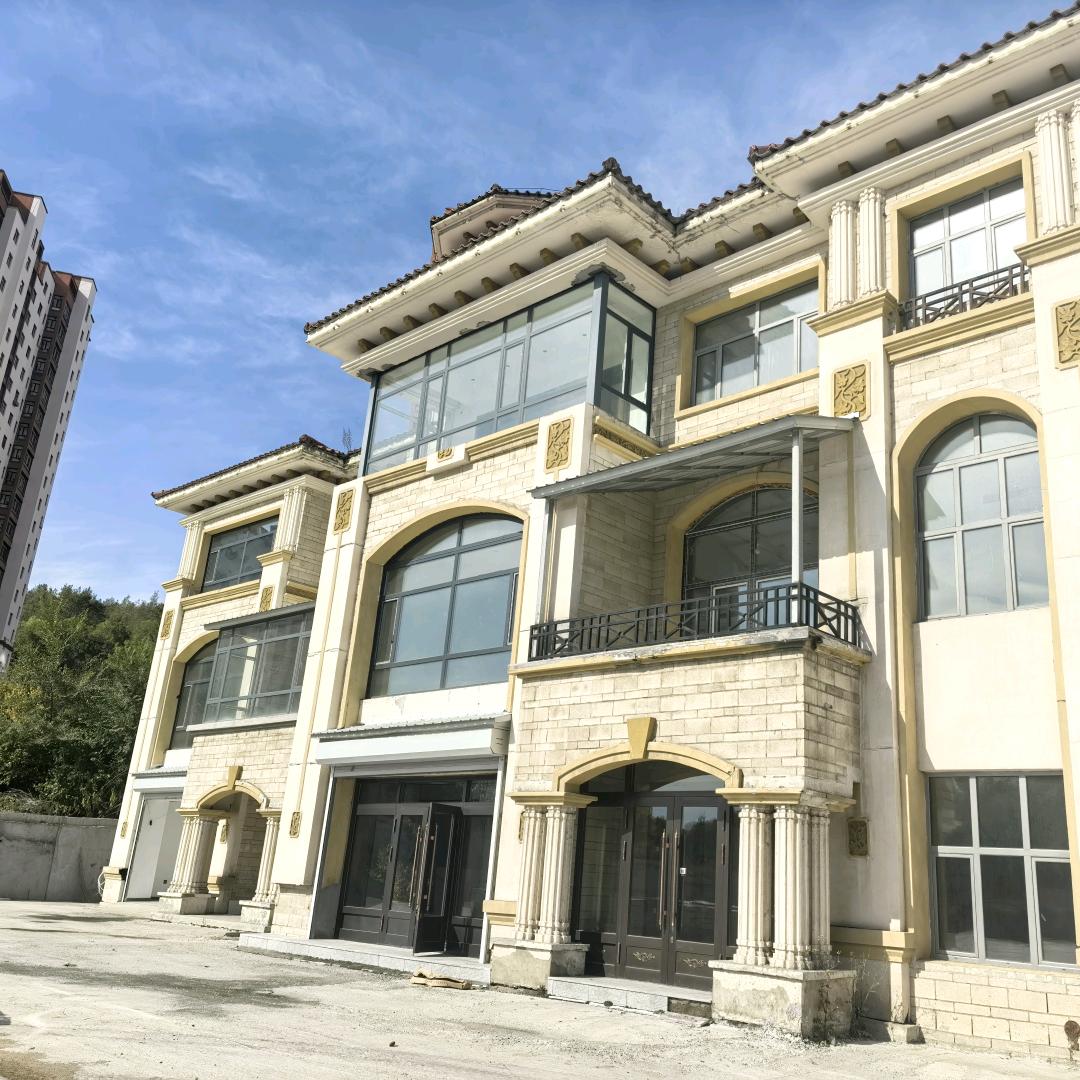 双鸭山市荟客休闲娱乐馆