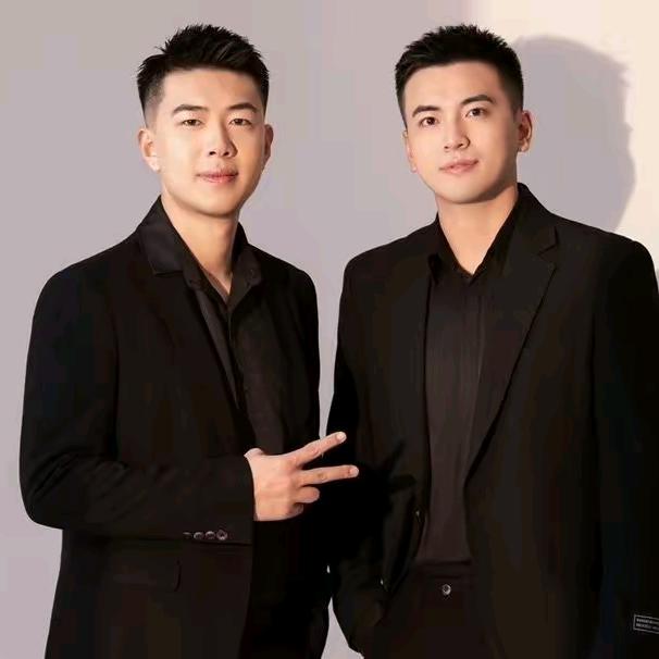 虎牙兄弟【穿搭日记】