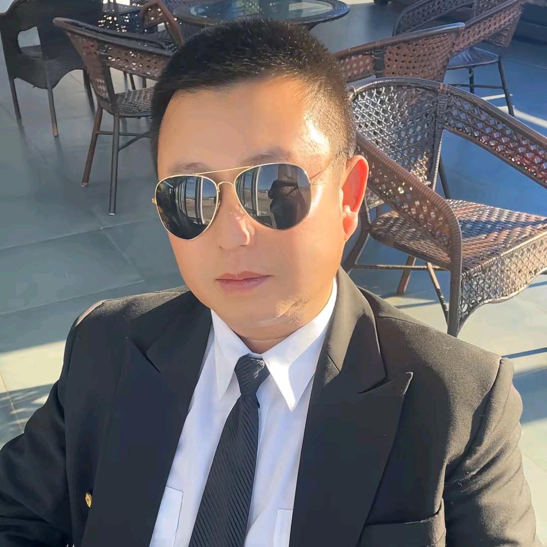 杨先生《东方绿洲》