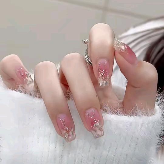 汐颜