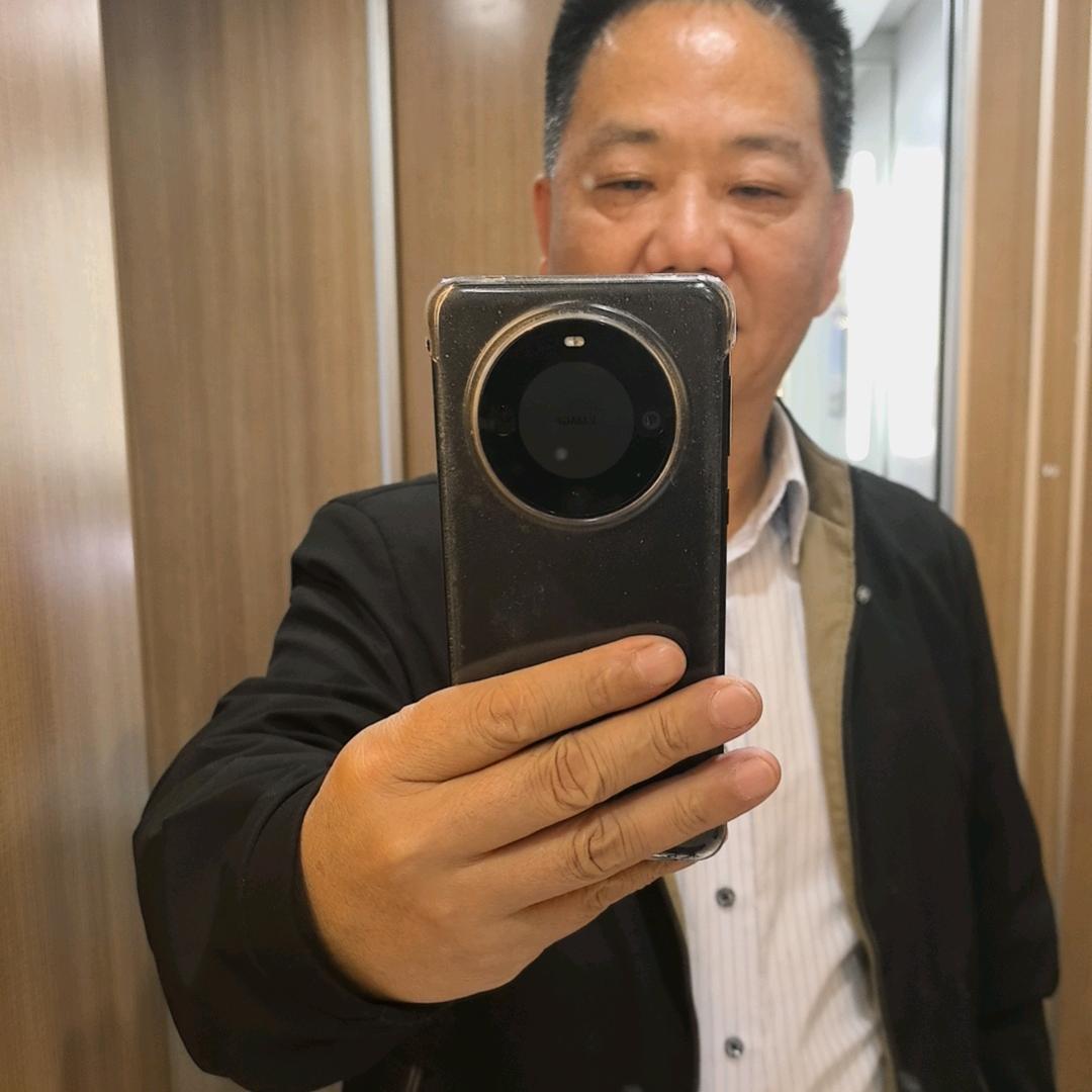 研究哥