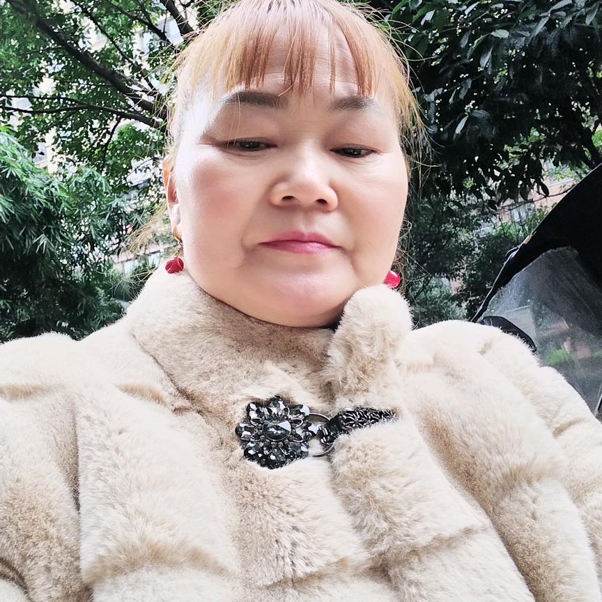 胡姐单身《不定时开播'》