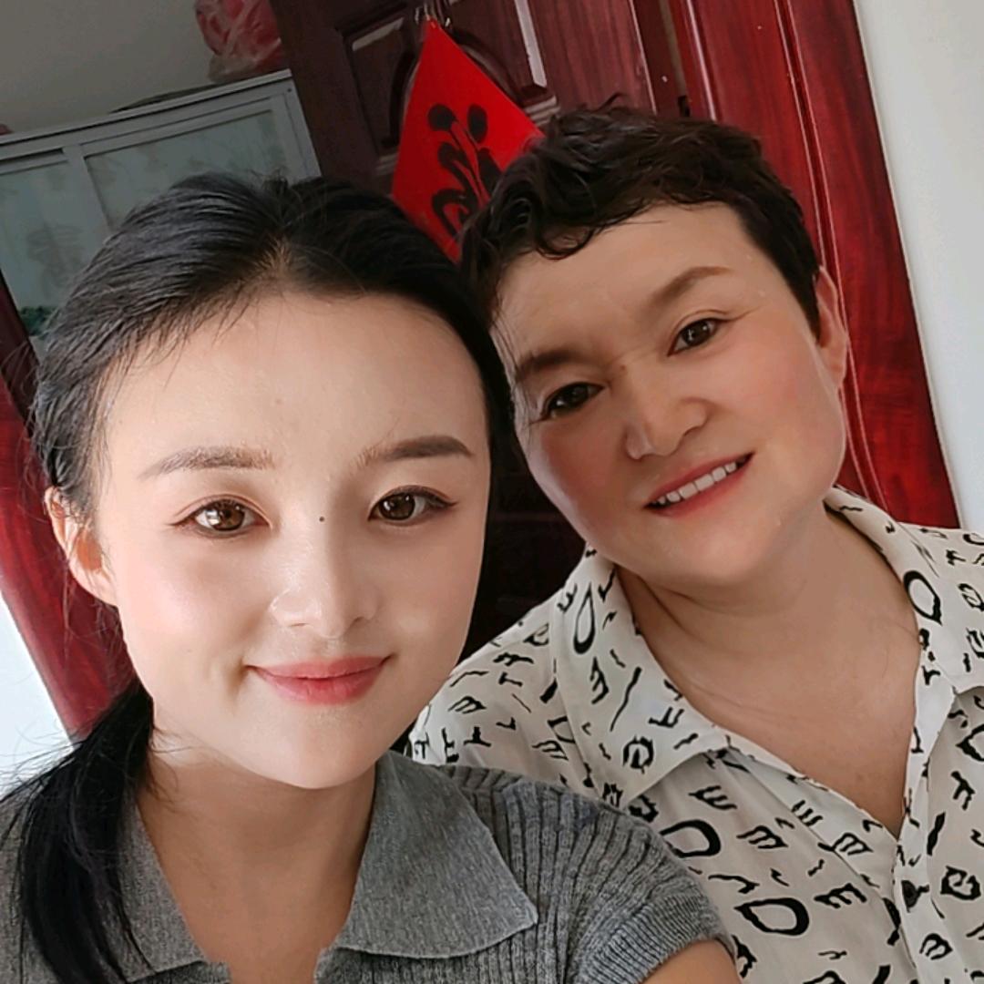 高平（睡衣妹的妈妈）