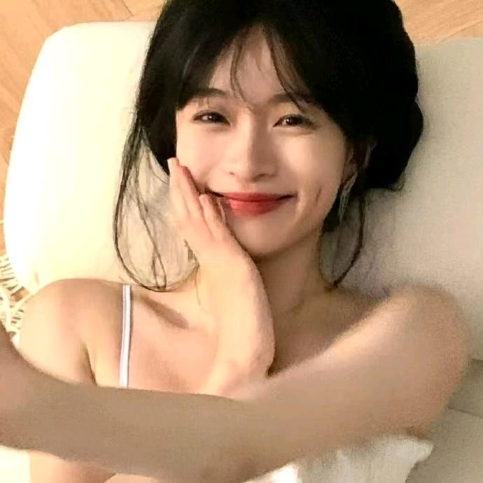 零碎小颜.