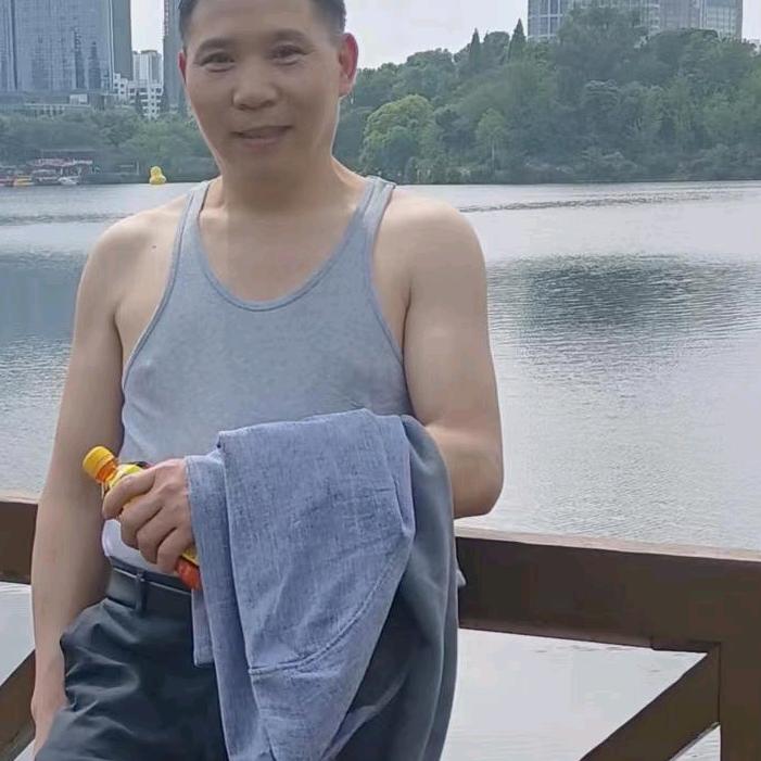 用户8161312295096