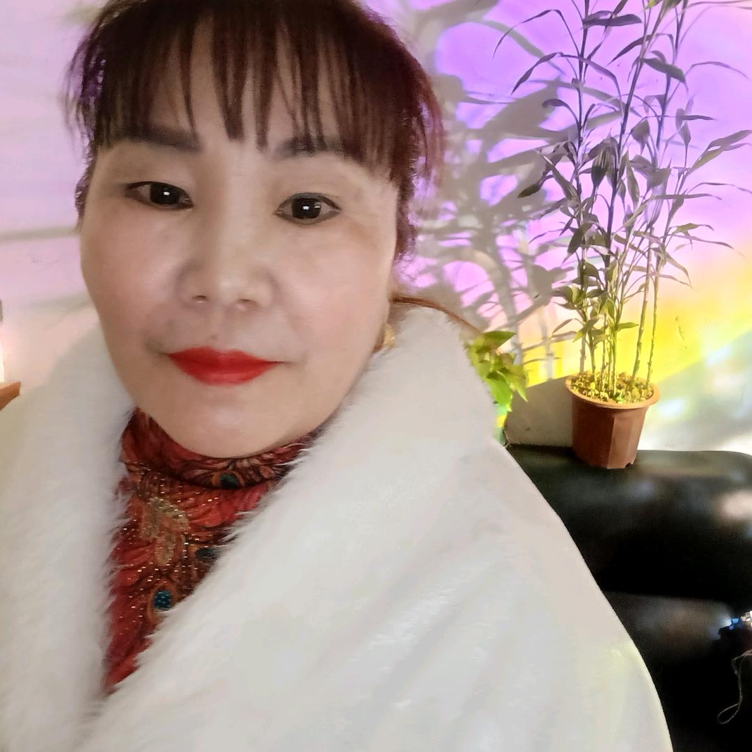 兰花爱唱歌中午12点开播