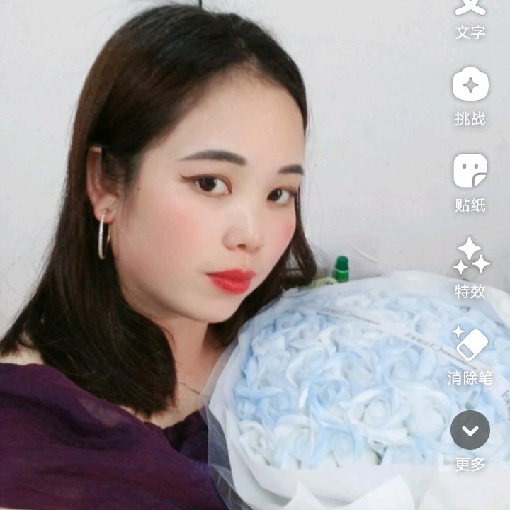 带刺的玫瑰🌹🌹🌹