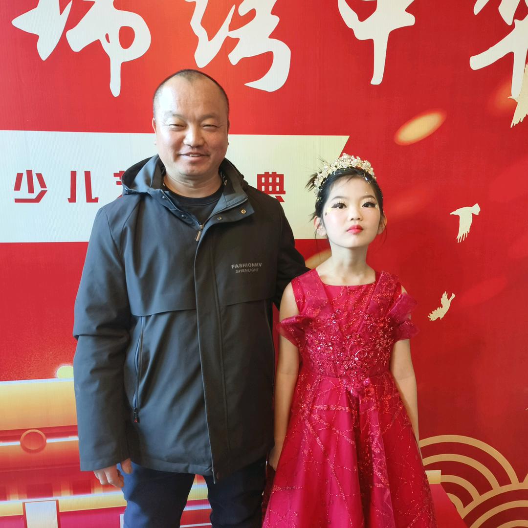 佟小美美美
