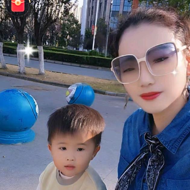 阿芳江阴志愿者)