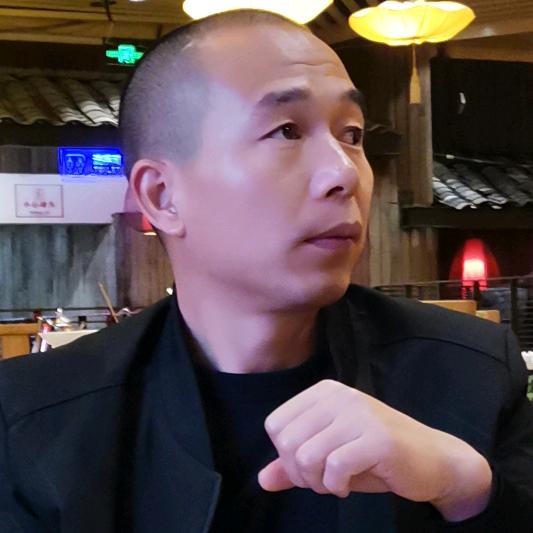 总队小王