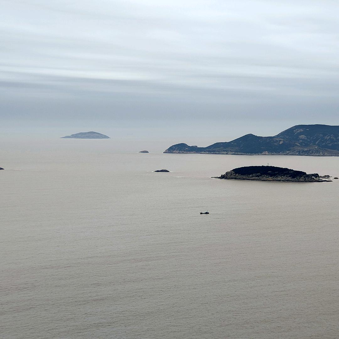 开个拖拉机赚库里南