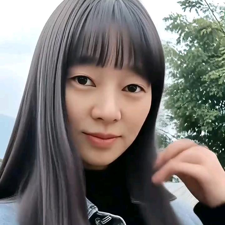 77🐉🐉🌹🌹