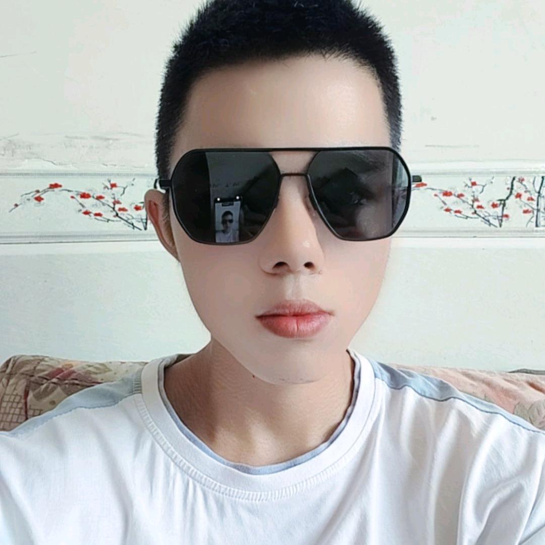 豪横帅帅😎😎