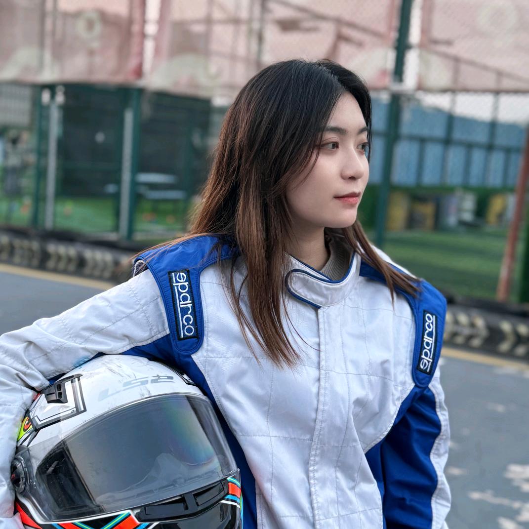 小思ai穿搭🌈