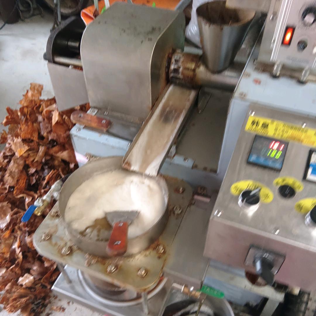 正琪农家榨，纯芝麻香油，花生油，