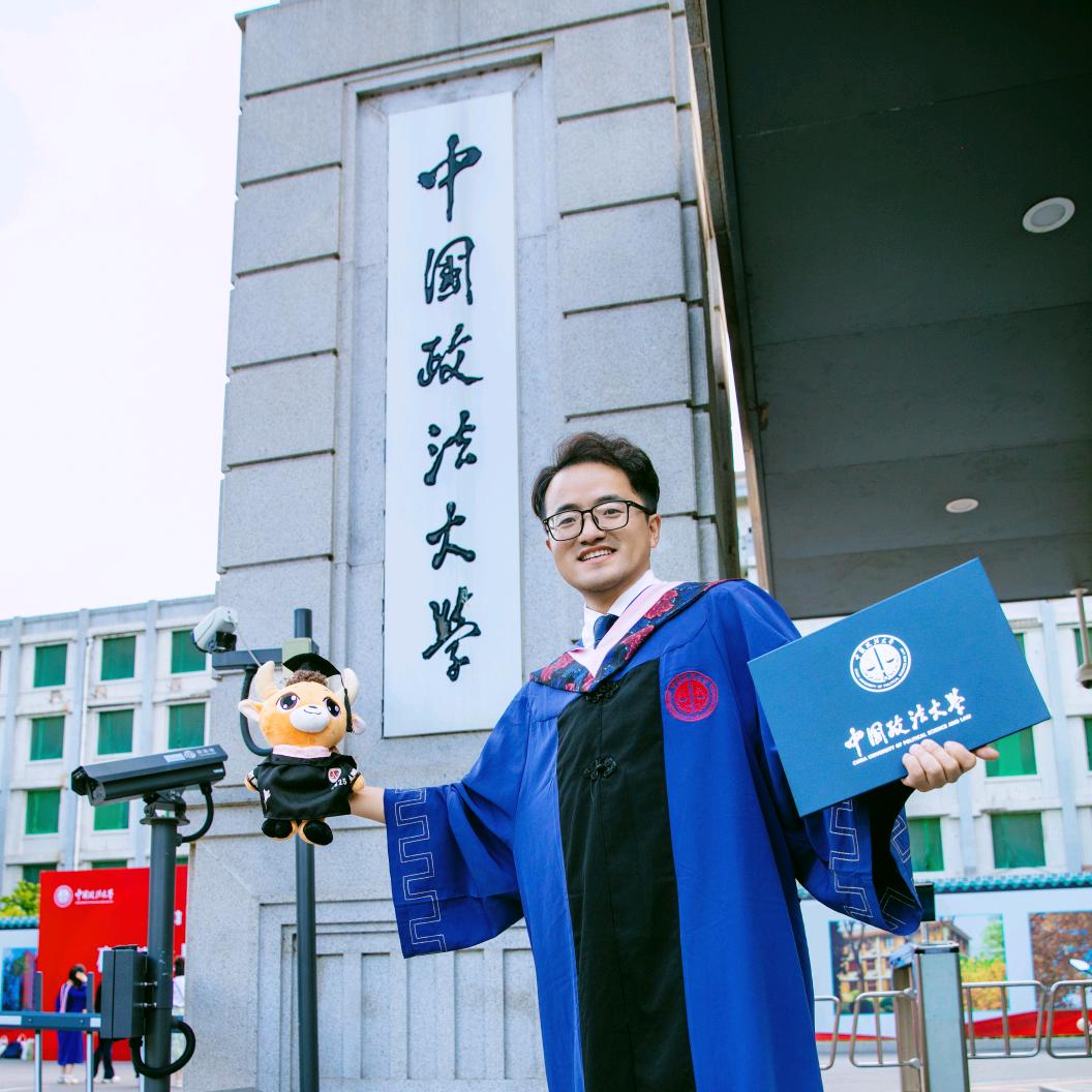 法学僧的小菜腿