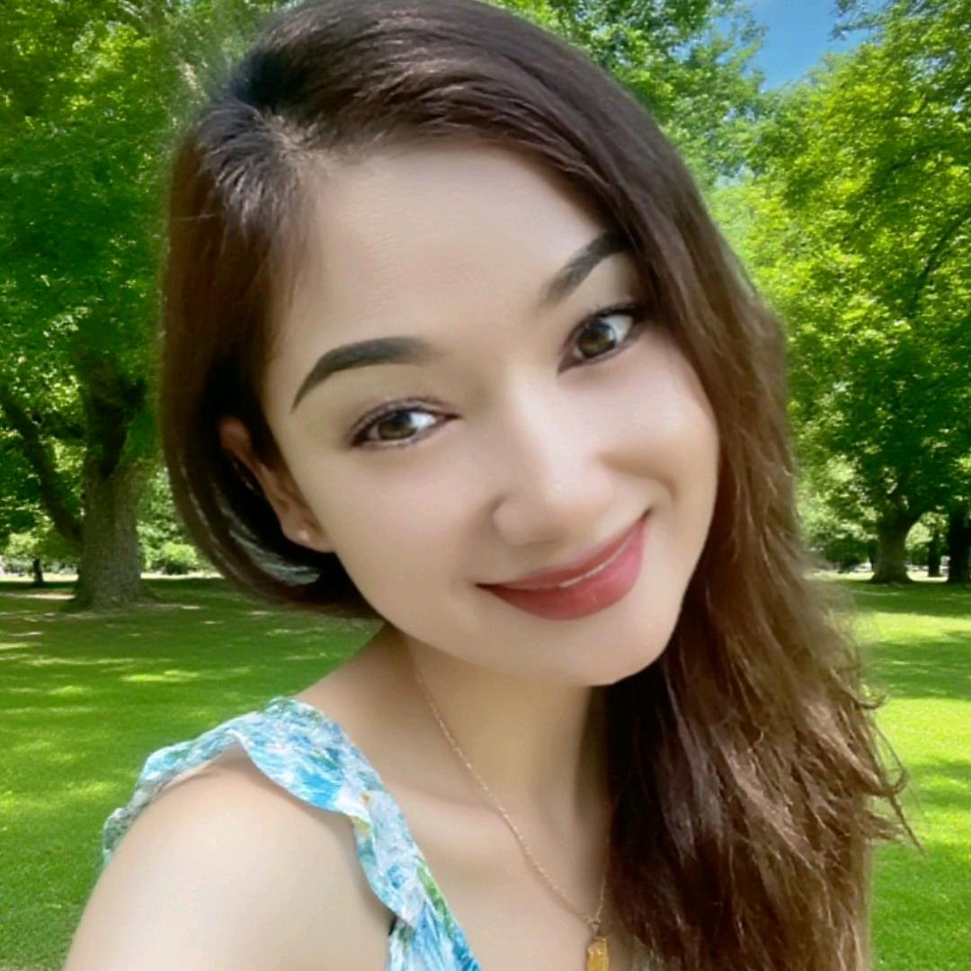 张太太👨‍👩‍👦‍👦