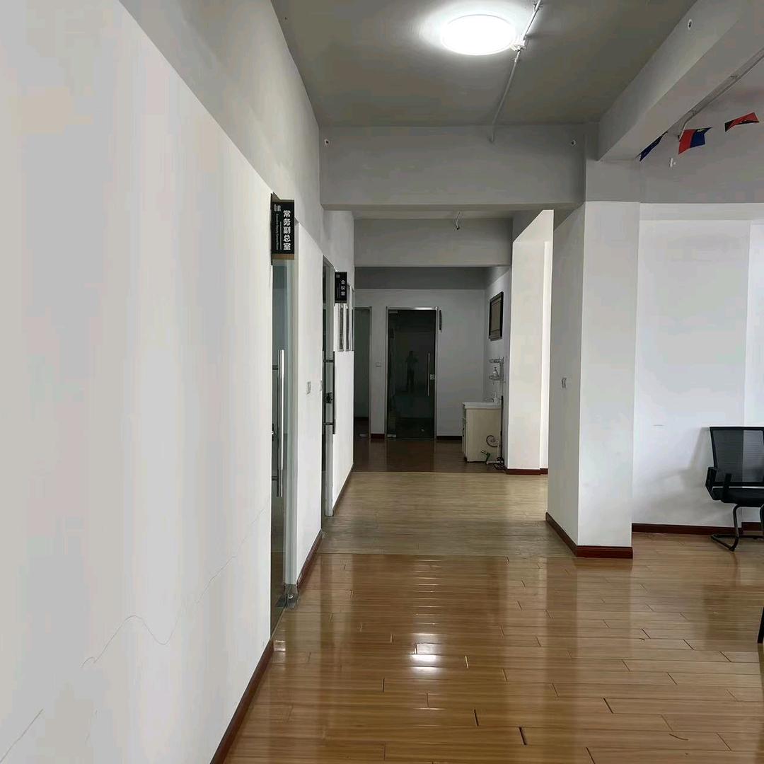 江苏亚克力人力资源有限公司