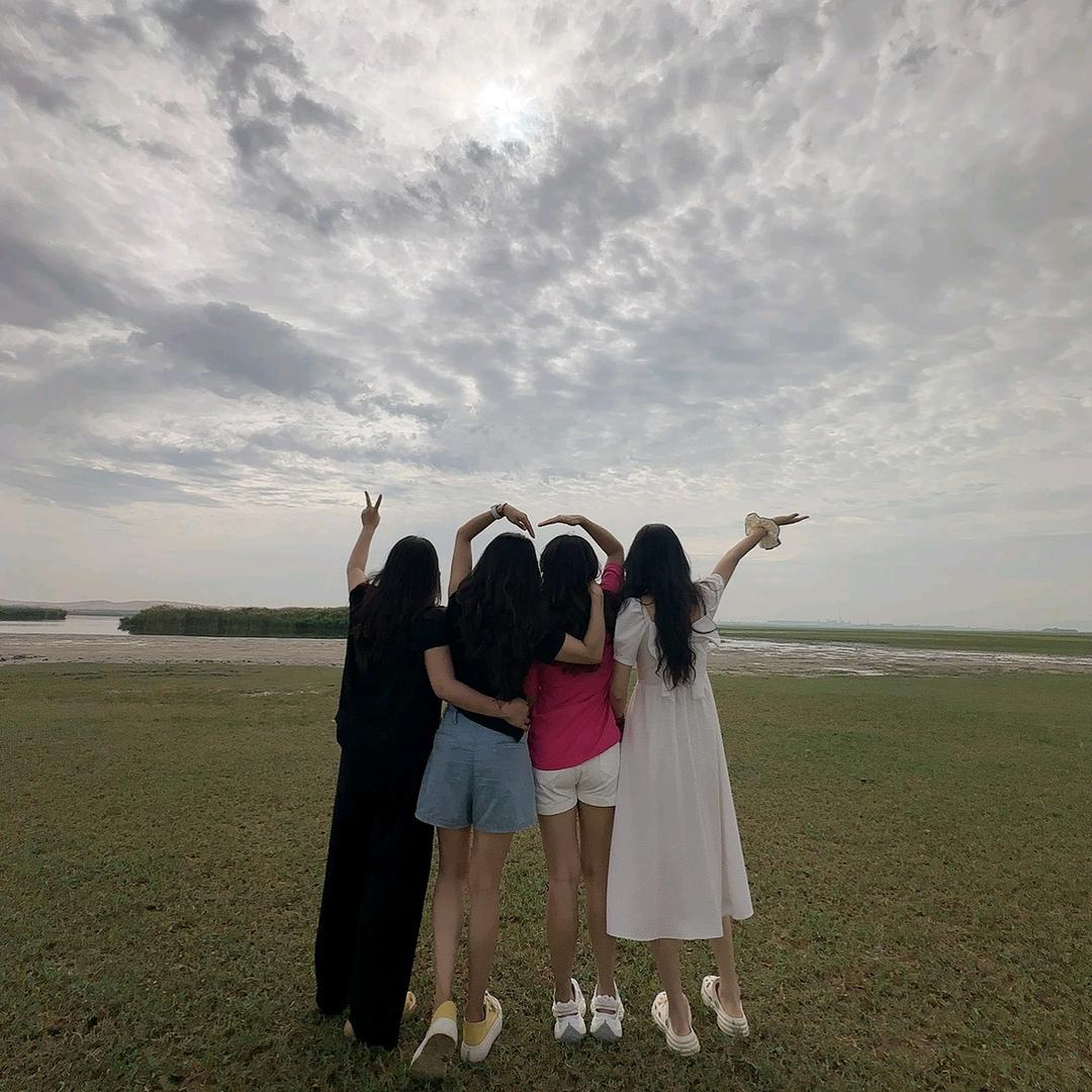 王哪跑☀️