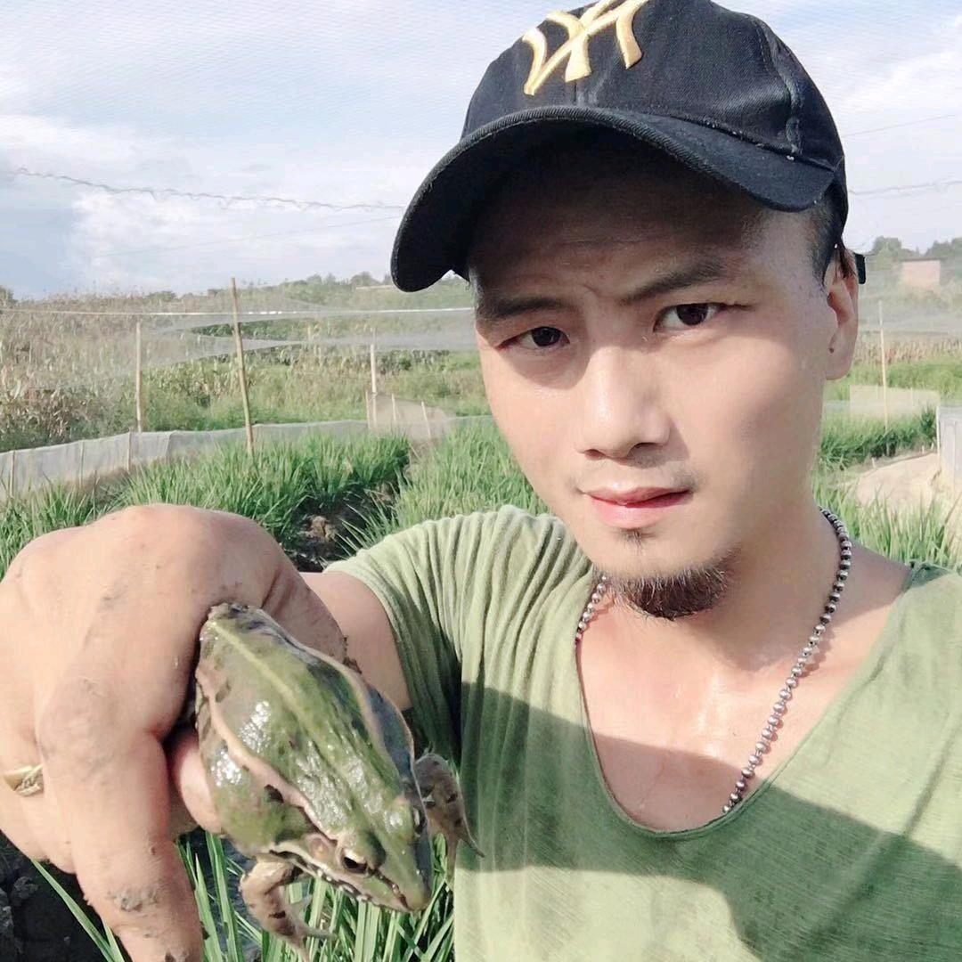 东坡社小胡（青蛙养殖、钓蛙场）