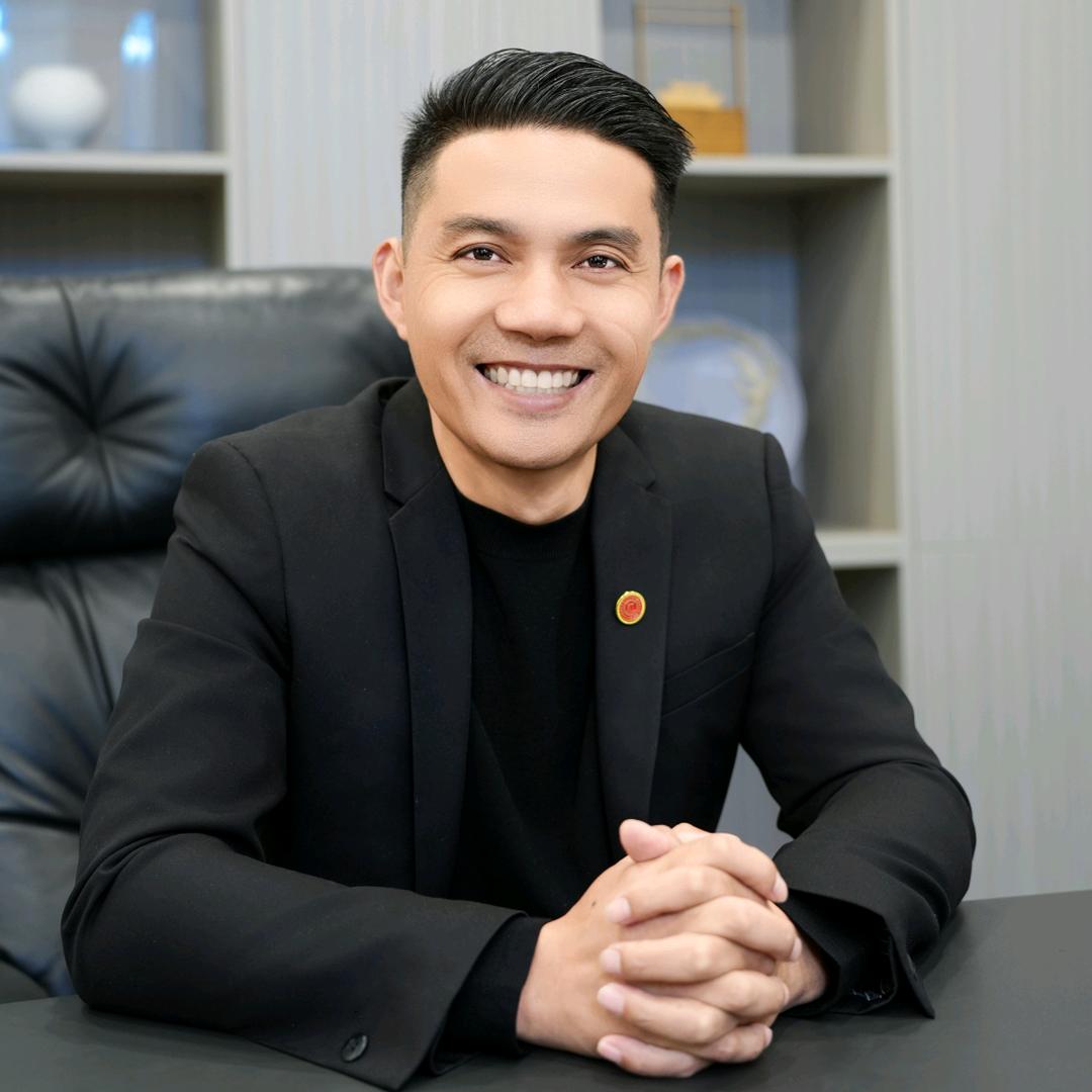 九哥在和田探店找铺转租