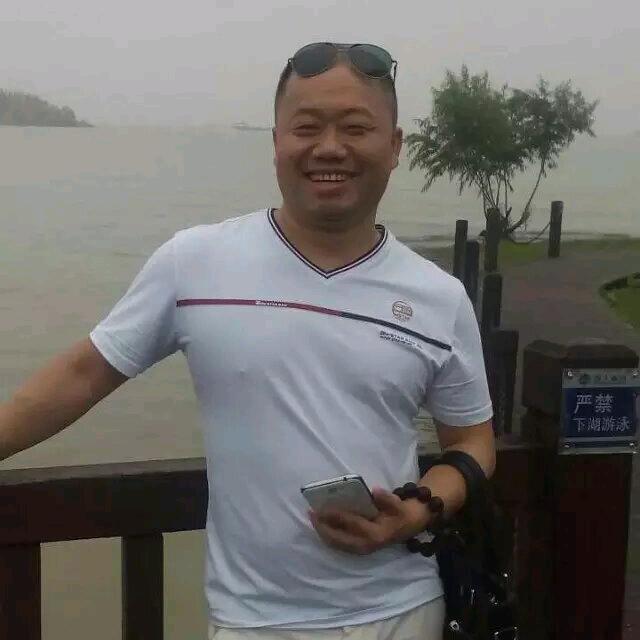黄建苇