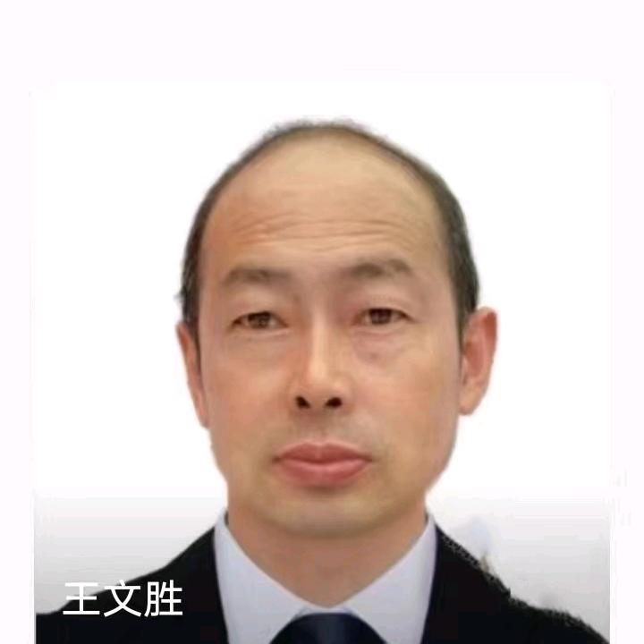 宏越胜总