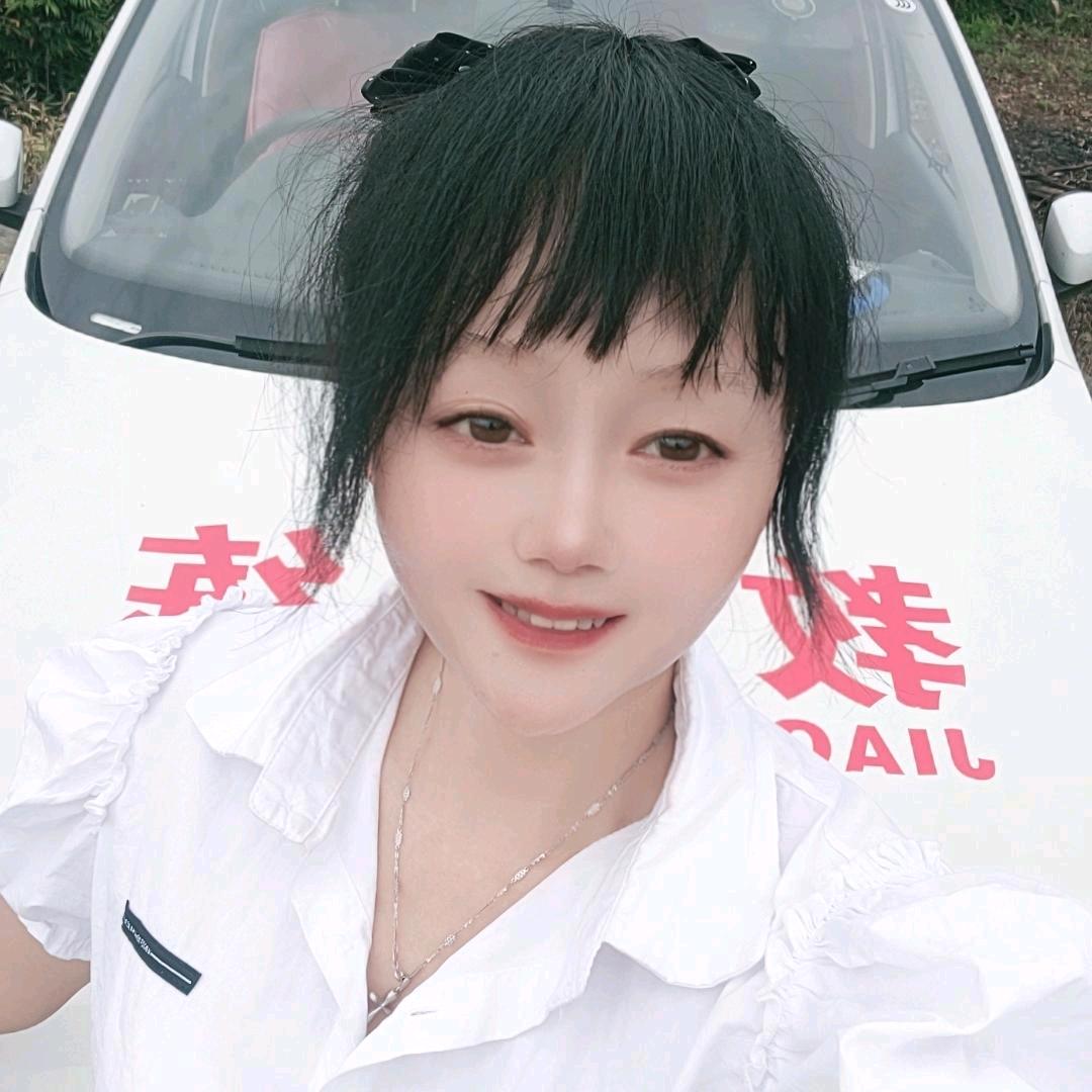 广汉C1C2女教练
