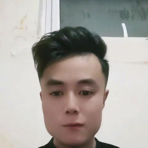 单亲爸爸。
