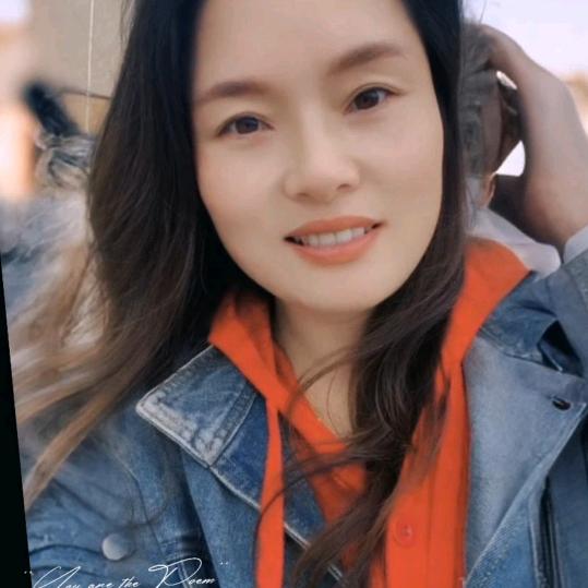 秦丽