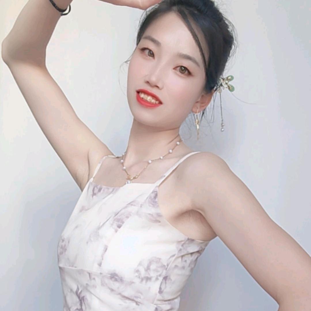 黑牙妹🎤