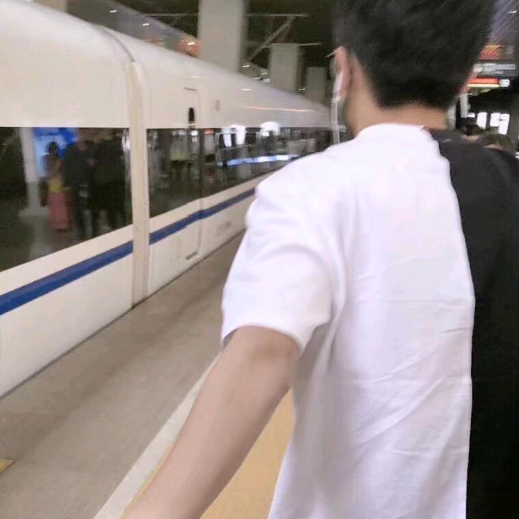 死亡少爷叫小昌