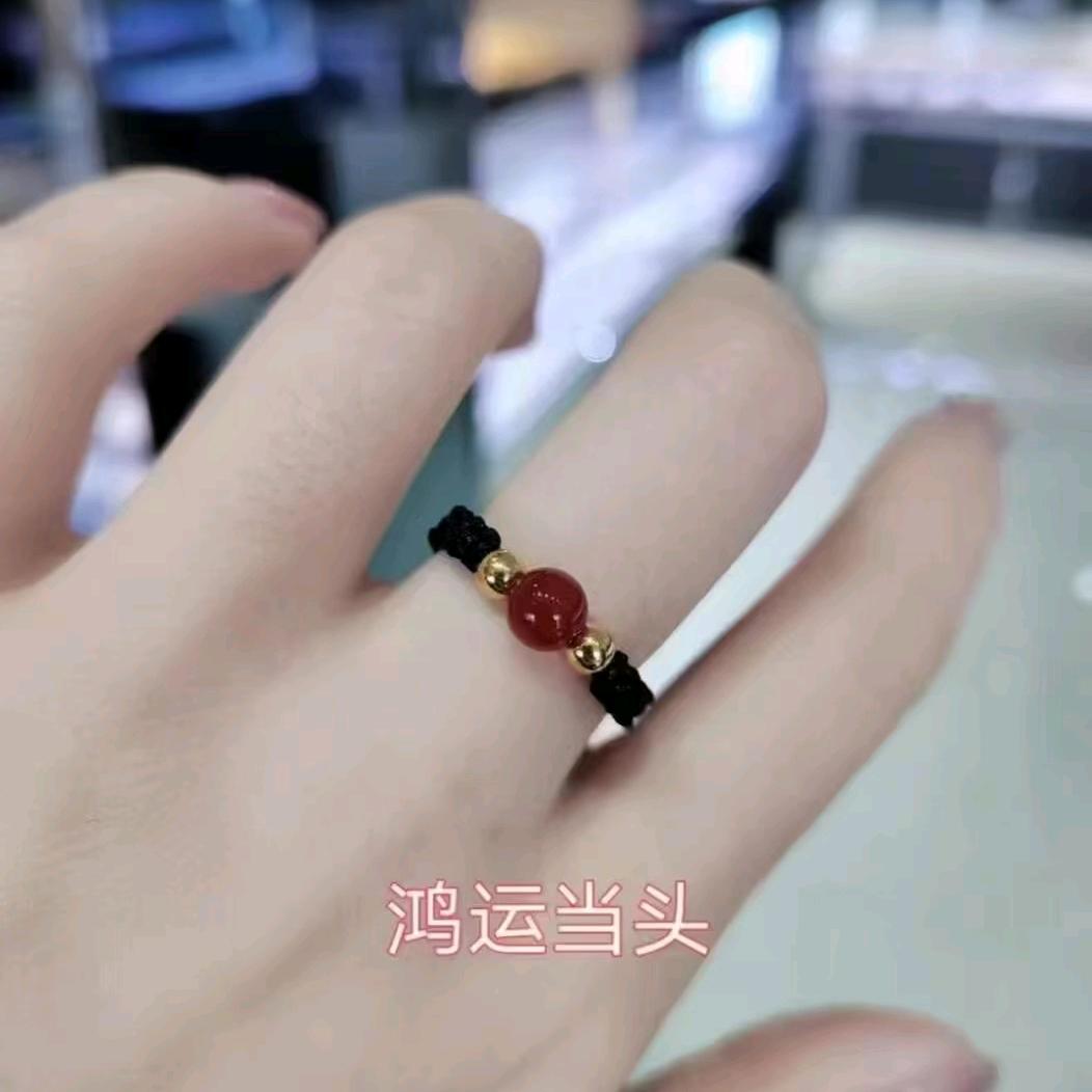 月儿弯弯