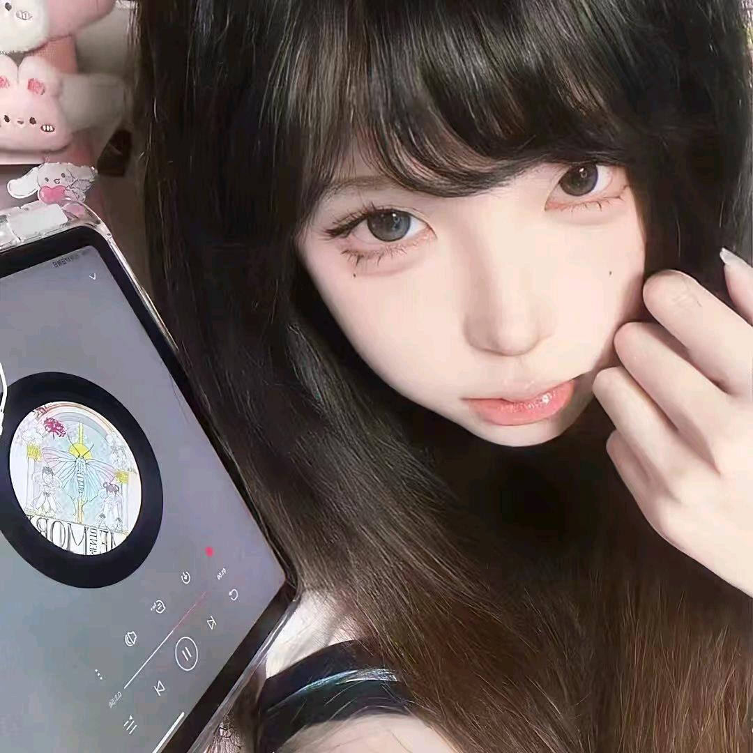 脑袋困掉了