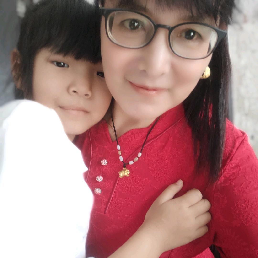 李辰白奶奶